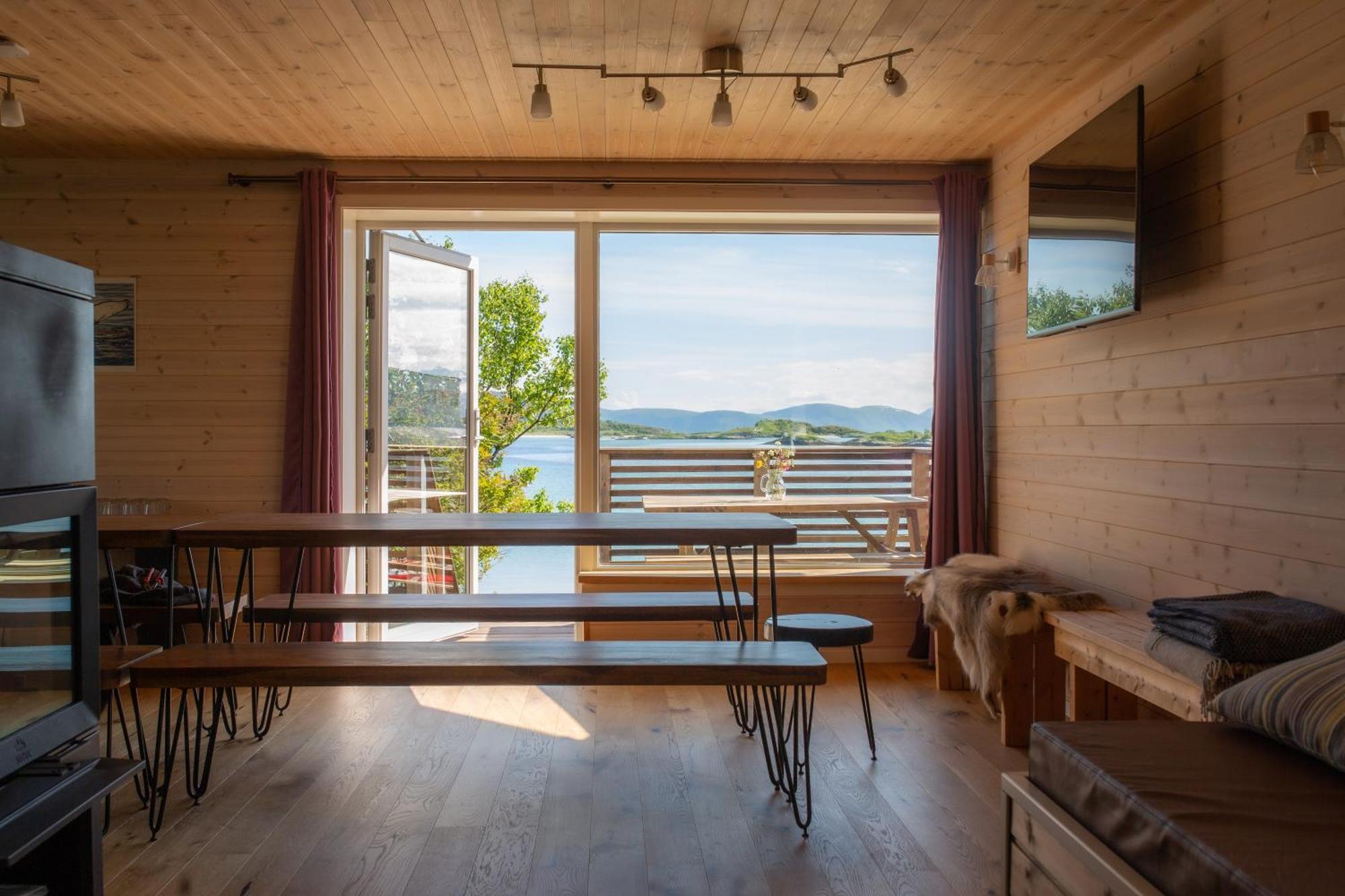 Ecolodge Bathuset 69Nord Соммарьой Екстер'єр фото